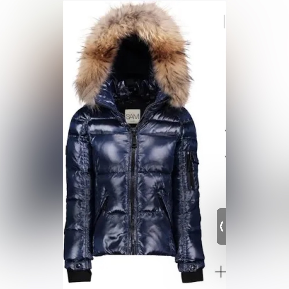 Sams Coat Size SMALL 🫶🏽 WORN TWICE